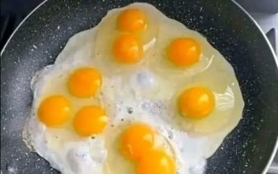 Uhádneš, koľko je tam vajec? Správnu odpoveď poznajú len géniovia…  ….Zobraziť viac